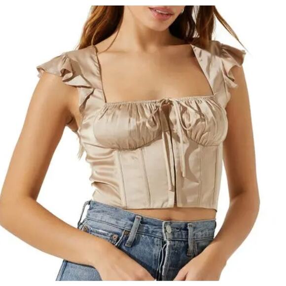 Astr the Label Milkmaid Cap Sleeve Champagne Color Top MSRP $65 - Size S - NWT - Picture 1 of 16